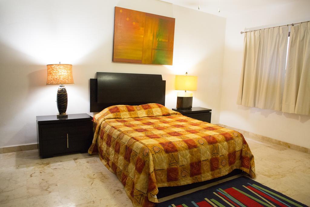 Ocean Front Corto Maltes 104 In Downtown Apartment Playa del Carmen Ngoại thất bức ảnh