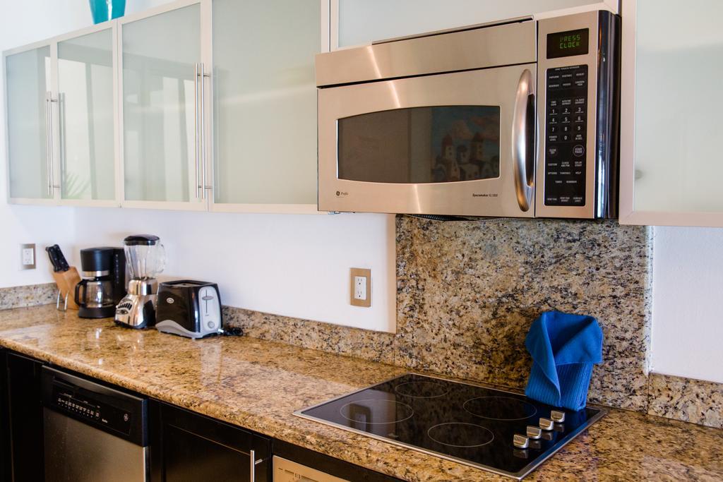 Ocean Front Corto Maltes 104 In Downtown Apartment Playa del Carmen Ngoại thất bức ảnh
